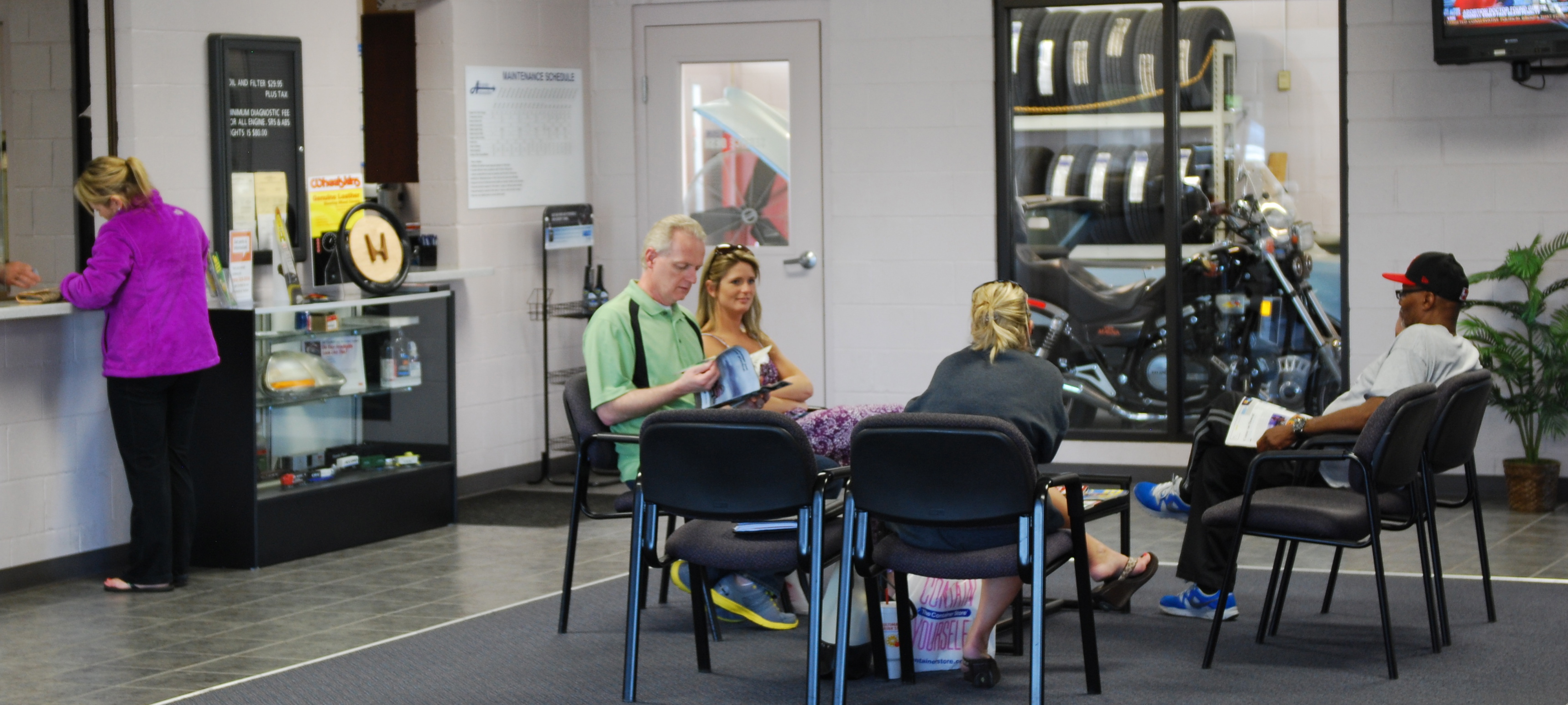 Accurate Customer Lounge Accurate AutomotiveAccurate Automotive